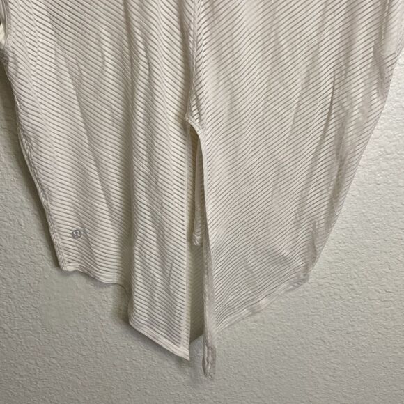 Lululemon Ahead By Miles Short Sleeve
White size 12 - Picture 7 of 12
